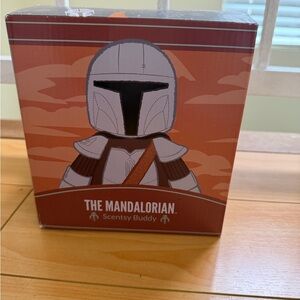 Scentsy The Mandalorian Buddy Plush Diffuser NIB Star Wars Collectible